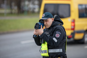 Klaipėdos apskrities kelių policijos pareigūnai vien uostamiestyje per dieną užfiksavo 46 leistino greičio viršijimo atvejus