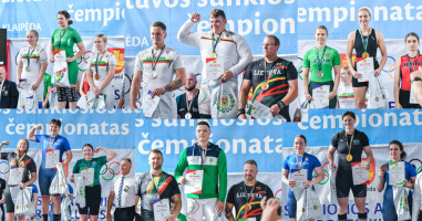 Lietuvos sunkiosios atletikos čempionate – „Viesulo“ atstovų pergalės ir kritęs Lietuvos rekordas