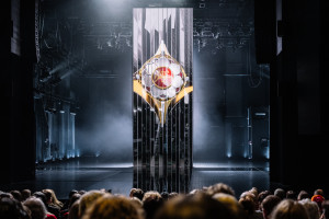 „Auksiniais scenos kryžiais“ pagerbti geriausi 2023 metų scenos menininkai