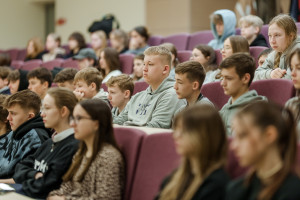 KU projektas „Iškeisk pamoką į paskaitą“ kviečia moksleivius registruotis