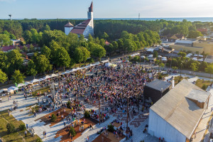 Kupoliavimo paslaptys ir išskirtinis Joninių laužas Šventojoje. Programa