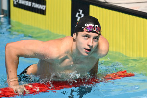 Klaipėdietis Mantas Kaušpėdas Europos jaunimo plaukimo čempionate pagerino Lietuvos rekordą